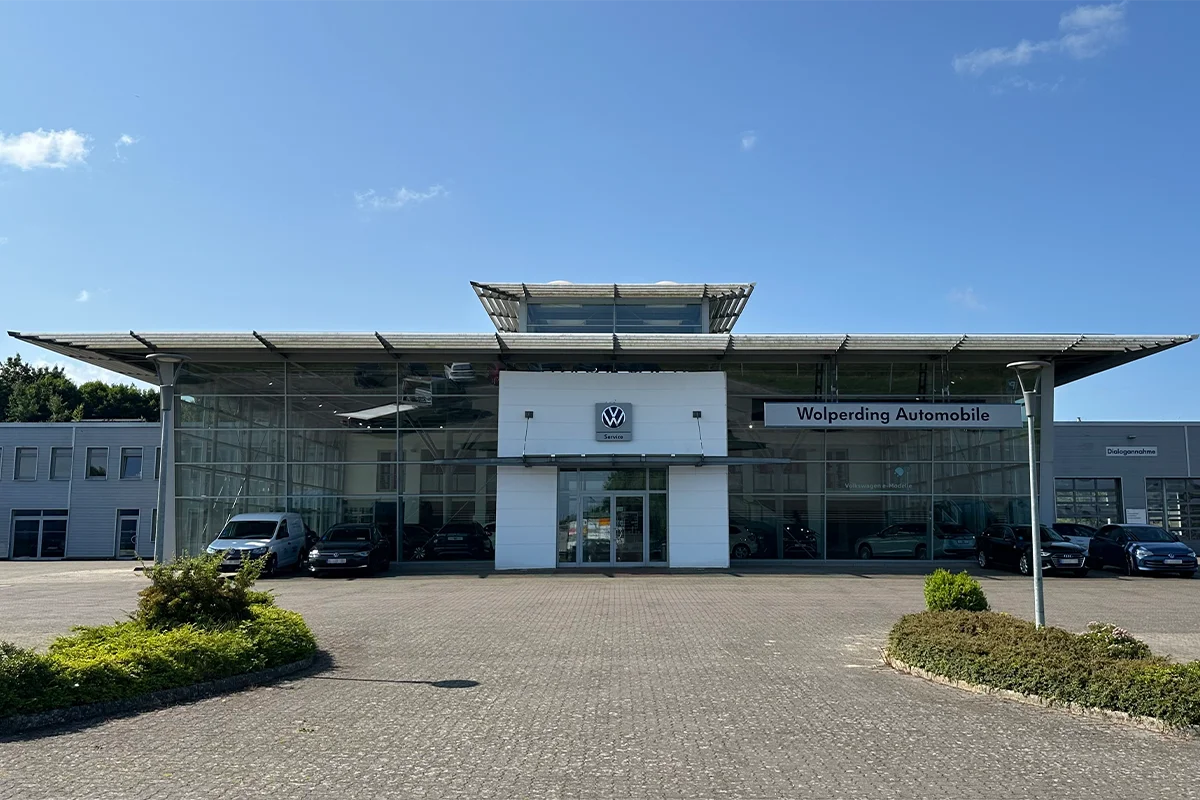 Wolperding automobile in Maschen