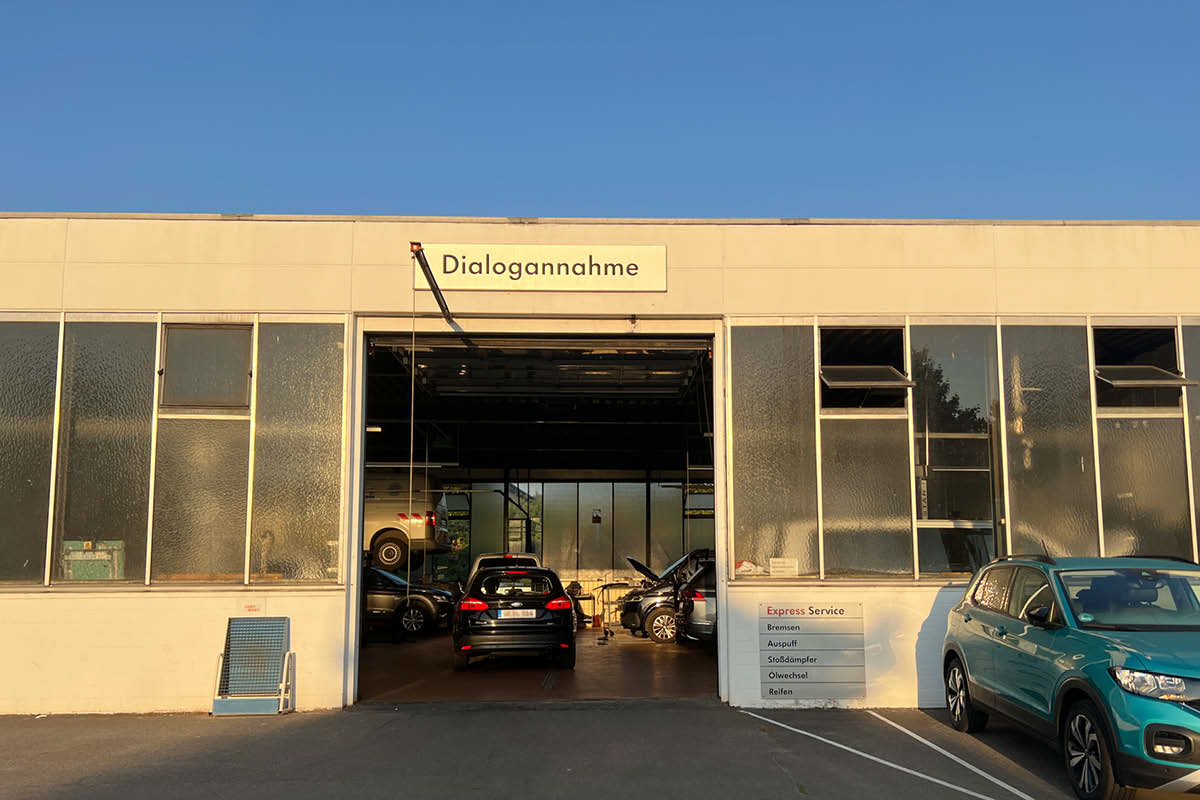 Außenbereich der Werkstatt Autohaus Wolter in Bad Bevensen